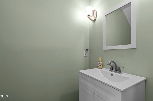 675 Anderson Creek Road, Henderson, NC 27537