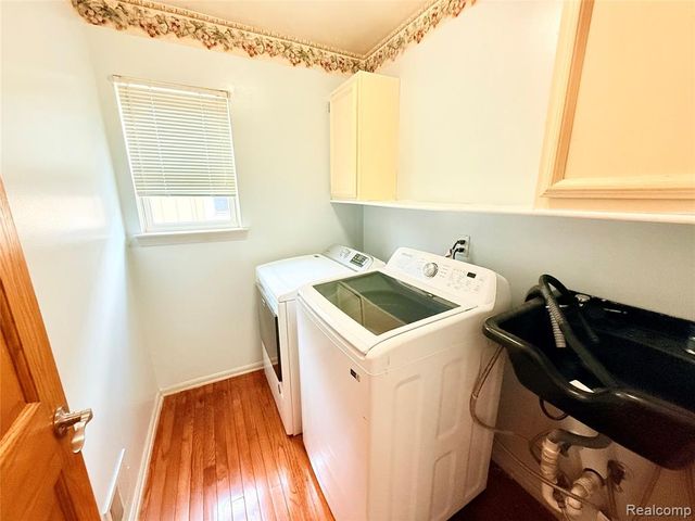 25992 Briar Towne Boulevard, Chesterfield, MI 48051