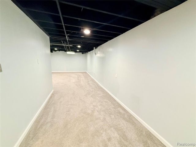 25992 Briar Towne Boulevard, Chesterfield, MI 48051