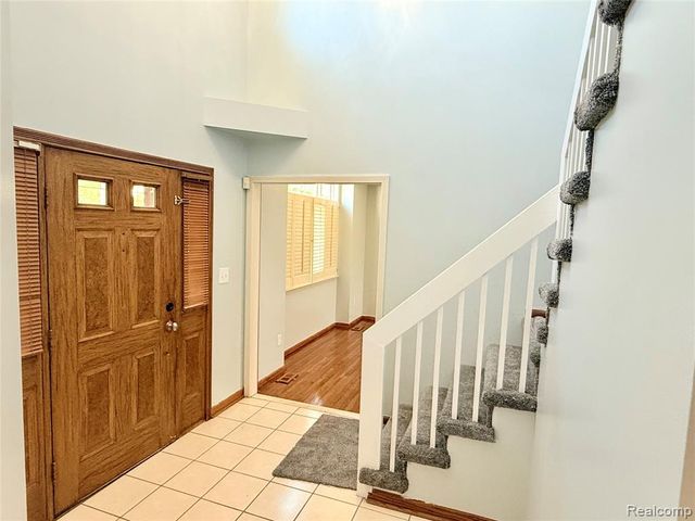 25992 Briar Towne Boulevard, Chesterfield, MI 48051