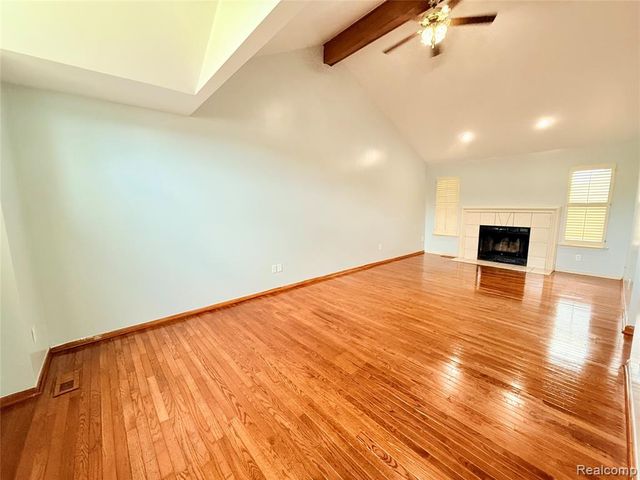 25992 Briar Towne Boulevard, Chesterfield, MI 48051