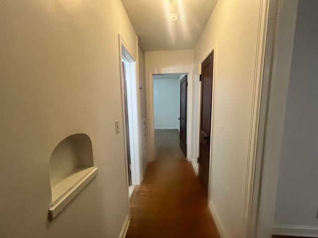 153 S McComas, Wichita, KS 67213