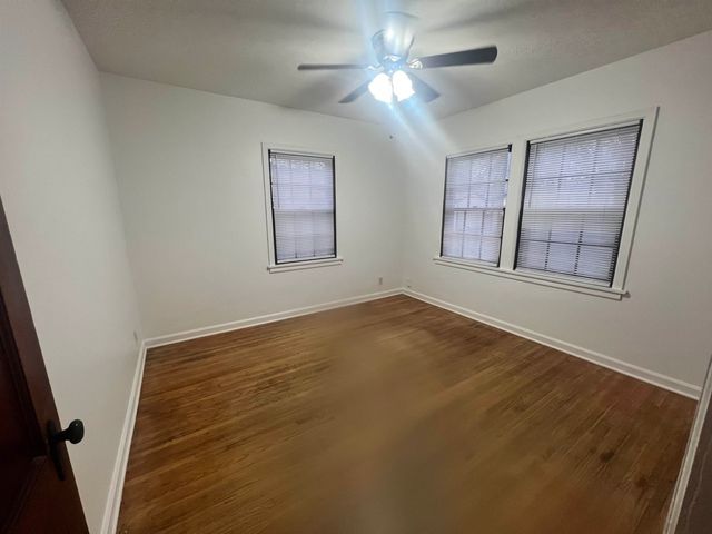 153 S McComas, Wichita, KS 67213