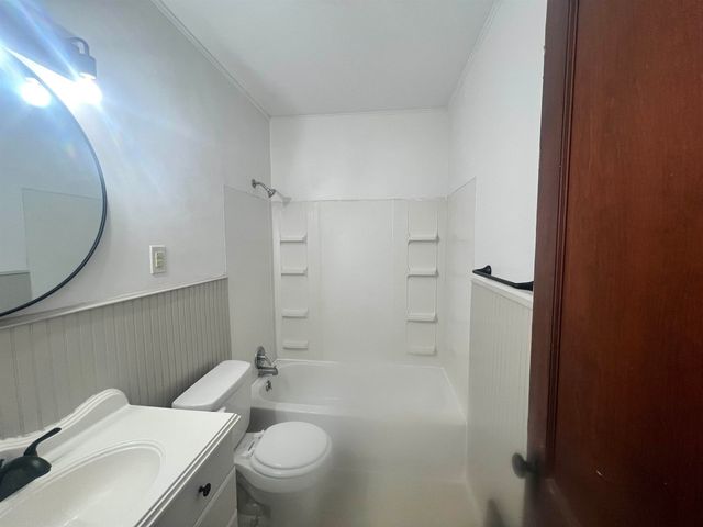 153 S McComas, Wichita, KS 67213