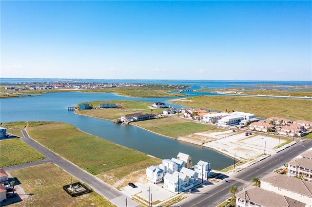 14933 Leeward Dr, Corpus Christi, TX 78418