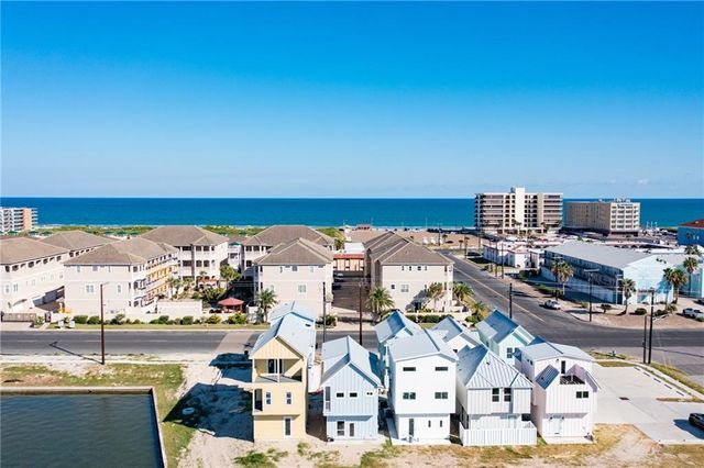 14933 Leeward Dr, Corpus Christi, TX 78418