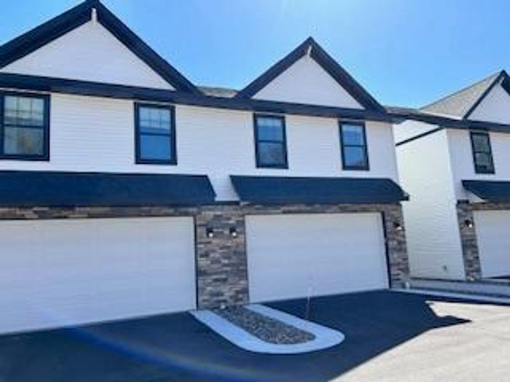 3411 Douglas Drive N, Crystal, MN 55422