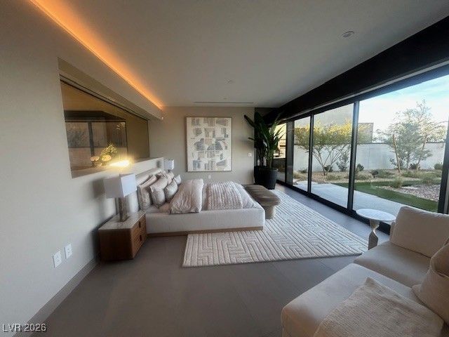 12 Chisel Crest Court, Henderson, NV 89012