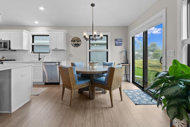 307 Evan DRIVE, Lake Geneva, WI 53147