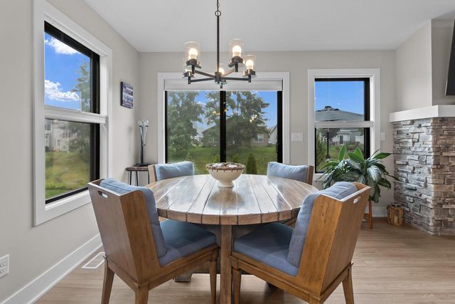 307 Evan DRIVE, Lake Geneva, WI 53147
