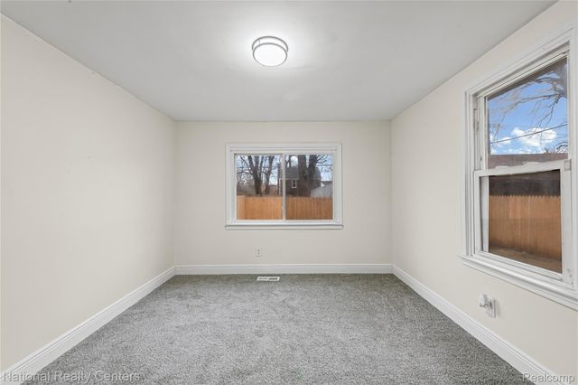 18618 Kentucky Street, Detroit, MI 48221