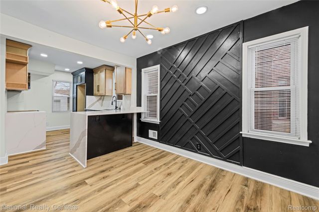 18618 Kentucky Street, Detroit, MI 48221