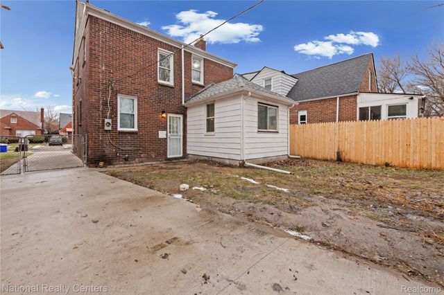 18618 Kentucky Street, Detroit, MI 48221