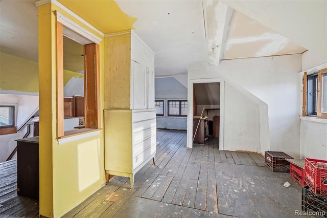 59 Mclean Street, Highland Park, MI 48203