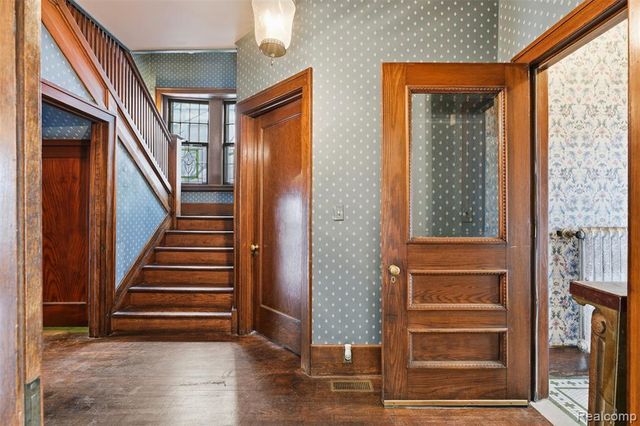 59 Mclean Street, Highland Park, MI 48203