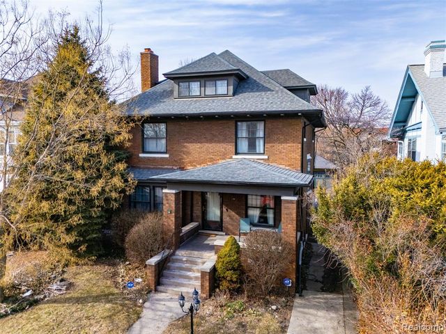59 Mclean Street, Highland Park, MI 48203