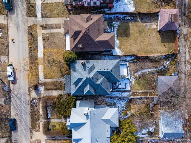 59 Mclean Street, Highland Park, MI 48203