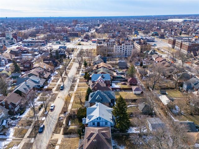 59 Mclean Street, Highland Park, MI 48203