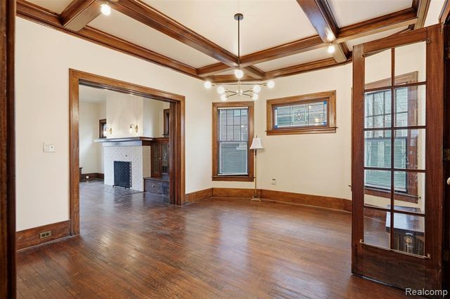 59 Mclean Street, Highland Park, MI 48203