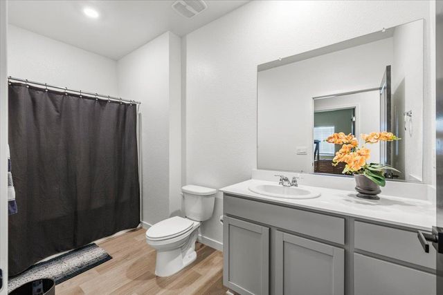 9570 Preservation St, Roseville, CA 95747