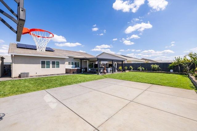 9570 Preservation St, Roseville, CA 95747