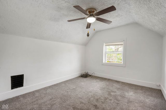 2430 Walnut Street, Anderson, IN 46016