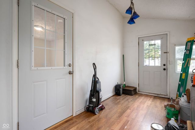 2430 Walnut Street, Anderson, IN 46016