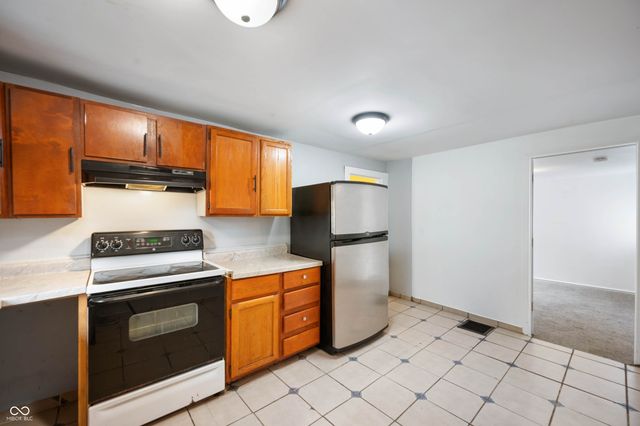 2430 Walnut Street, Anderson, IN 46016