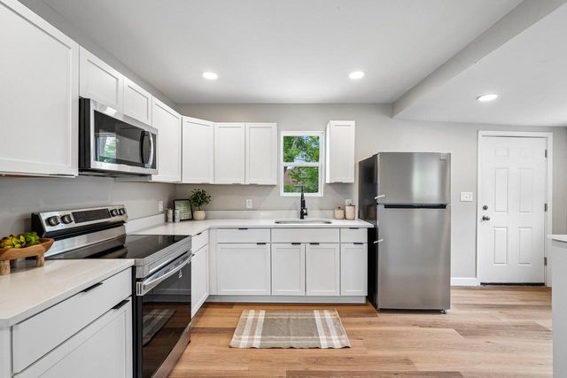 4758 N 49th STREET, Milwaukee, WI 53218