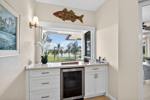 194 Orange Tree Drive G, Atlantis, FL 33462