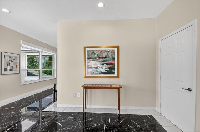 194 Orange Tree Drive G, Atlantis, FL 33462