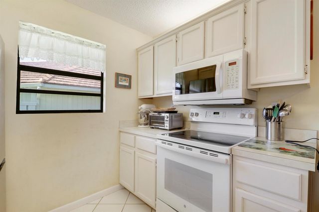 1127 E Seminole Avenue 15b, Jupiter, FL 33477