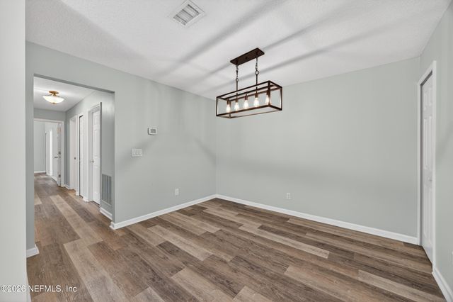 13727 RICHMOND PARK Drive N 105, Jacksonville, FL 32224