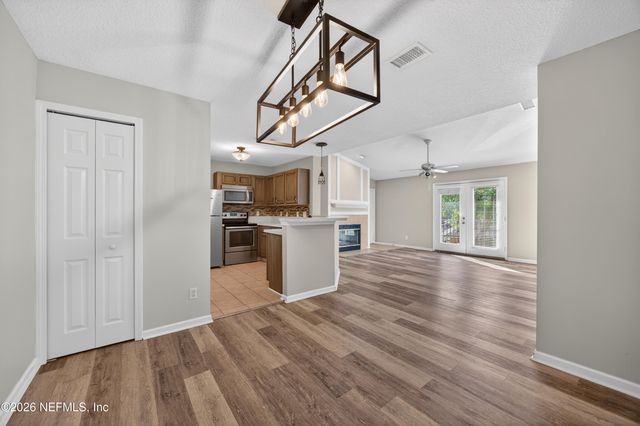 13727 RICHMOND PARK Drive N 105, Jacksonville, FL 32224