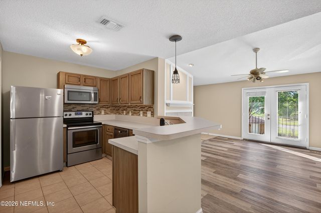 13727 RICHMOND PARK Drive N 105, Jacksonville, FL 32224