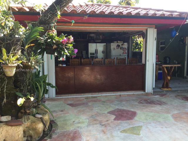 10955 SW 56th St, Miami, FL 33165