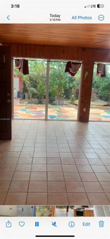 10955 SW 56th St, Miami, FL 33165