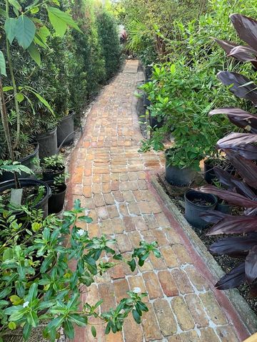 10955 SW 56th St, Miami, FL 33165