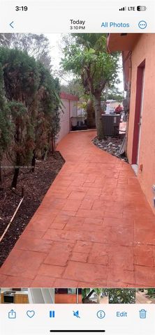 10955 SW 56th St, Miami, FL 33165