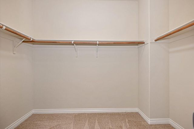 4027 Porch Swing Dr, Roseville, CA 95747
