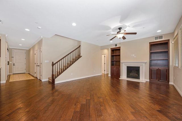 4027 Porch Swing Dr, Roseville, CA 95747
