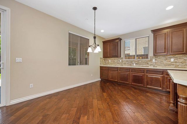 4027 Porch Swing Dr, Roseville, CA 95747