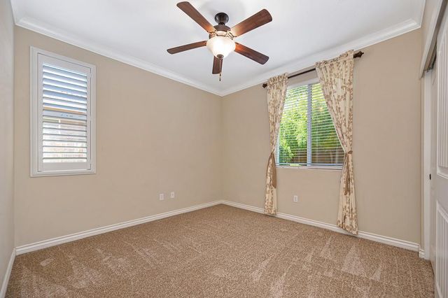 4027 Porch Swing Dr, Roseville, CA 95747