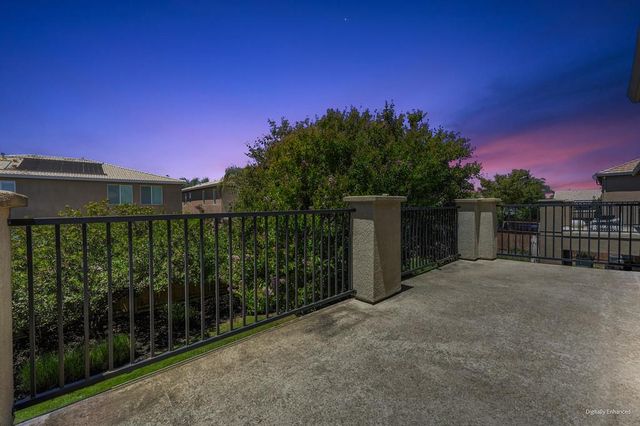 4027 Porch Swing Dr, Roseville, CA 95747