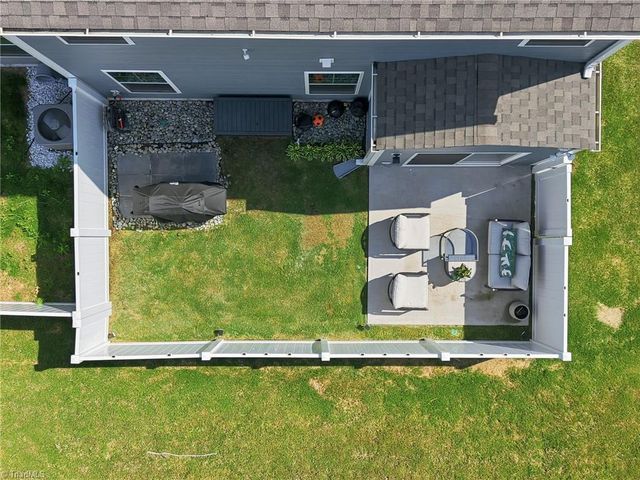 1204 Harbor Crossing Way, Greensboro, NC 27455