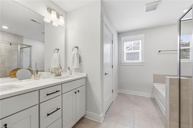 1204 Harbor Crossing Way, Greensboro, NC 27455