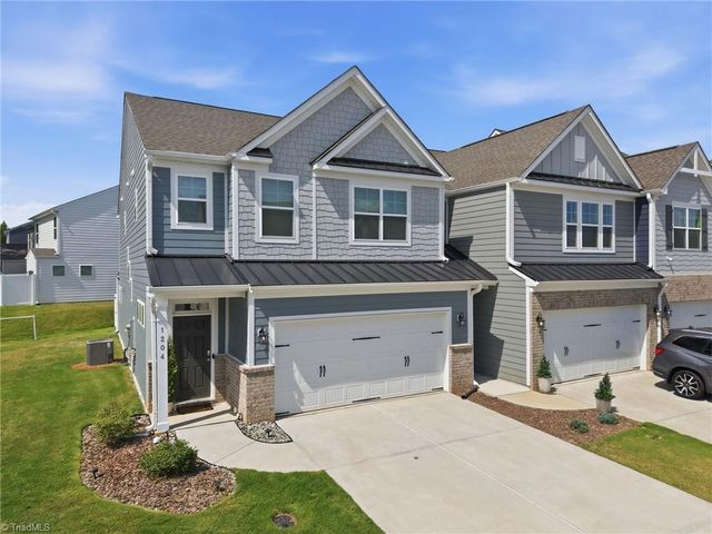 1204 Harbor Crossing Way, Greensboro, NC 27455