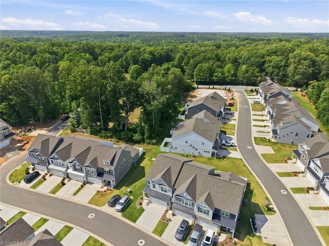 1204 Harbor Crossing Way, Greensboro, NC 27455