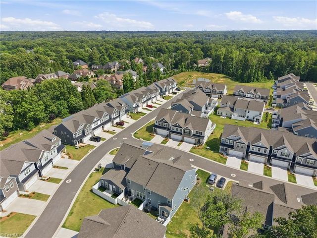 1204 Harbor Crossing Way, Greensboro, NC 27455