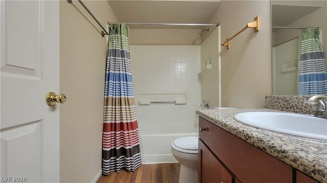 2750 South Durango Drive 2020, Las Vegas, NV 89117